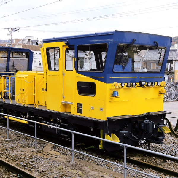 How Rollon’s Compact Rail enhanced visibility on maintenance locomotive